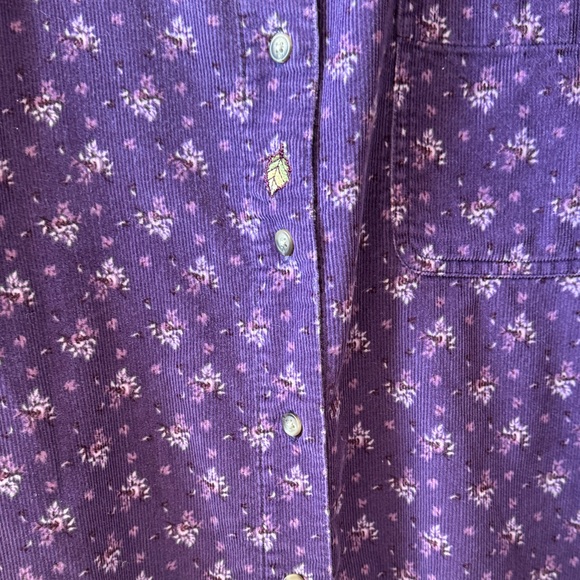 LooneyTunes WB Purple Tweety Embroidered Women 100%Cotton button down shirt - Picture 13 of 15